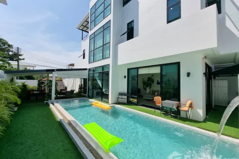 3 Bedroom Villa for sale in Rawai, Phuket