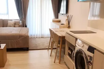 Condo for sale in Life One Wireless, Lumpini, Bangkok near BTS Ploen Chit