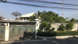 3 Bedroom House for sale in Khan Na Yao, Bangkok