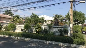 3 Bedroom House for sale in Khan Na Yao, Bangkok