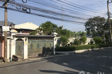 3 Bedroom House for sale in Khan Na Yao, Bangkok