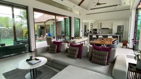 4 Bedroom Villa for sale in The Lake House, Si Sunthon, Phuket
