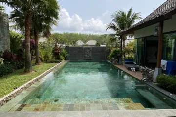 4 Bedroom Villa for sale in The Lake House, Si Sunthon, Phuket