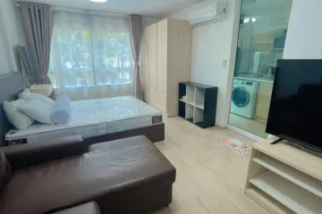 Condo for rent in Elio Del Ray, Bang Chak, Bangkok near BTS Punnawithi