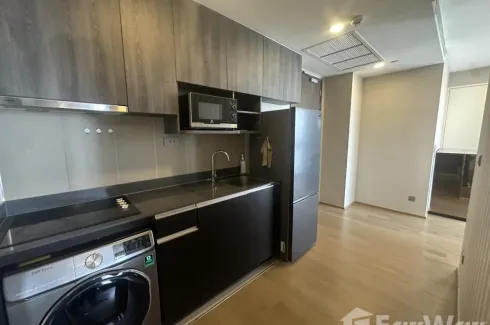 2 Bedroom Condo for rent in Si Phraya, Bangkok near MRT Sam Yan
