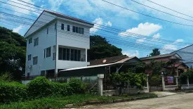 9 Bedroom House for sale in Baan Mueang Ek 1, Lak Hok, Pathum Thani