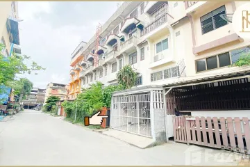 7 Bedroom Townhouse for sale in Tha Sai, Nonthaburi