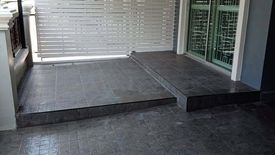 3 Bedroom Townhouse for sale in Bang Chalong, Samut Prakan
