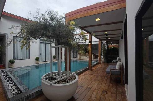 6 Bedroom Villa for rent in Si Sunthon, Phuket