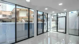 5 Bedroom Office for rent in Bang Na, Bangkok