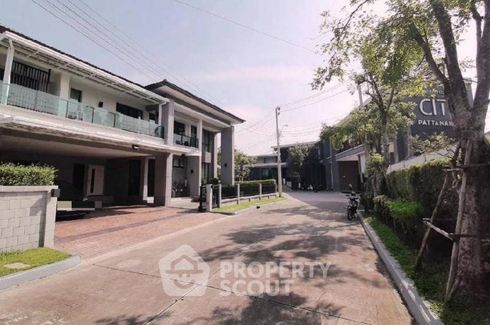 6 Bedroom House for rent in The City Pattanakarn, Prawet, Bangkok