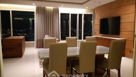 3 Bedroom Condo for rent in Wat Phraya Krai, Bangkok