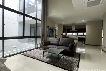 4 Bedroom House for rent in Parc Priva, Huai Khwang, Bangkok