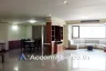 3 Bedroom Condo for rent in Baan Suanpetch, Khlong Tan Nuea, Bangkok near BTS Phrom Phong