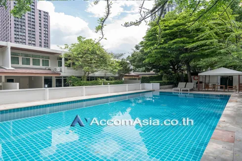 3 Bedroom House for rent in Phra Khanong Nuea, Bangkok