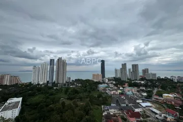 1 Bedroom Condo for sale in Na Kluea, Chonburi