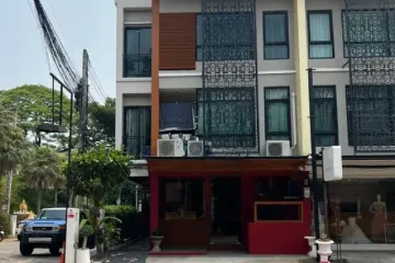 4 Bedroom Townhouse for sale in Promt Business Home, Chang Phueak, Chiang Mai