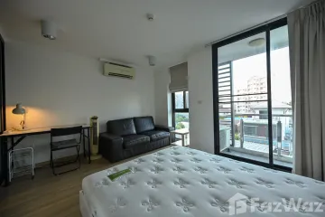 Condo for sale in Chateau In Town Ratchada 20-2, Sam Sen Nok, Bangkok near MRT Sutthisan