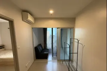 1 Bedroom Condo for rent in The Parkland Phetkasem 56, Bang Wa, Bangkok near MRT Phasi Charoen