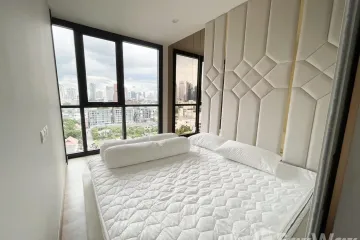 1 Bedroom Condo for rent in OKA HAUS Sukhumvit 36, Khlong Tan, Bangkok near BTS Thong Lo