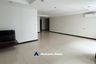 3 Bedroom Condo for rent in The Avenue Sukhumvit 61, Khlong Tan Nuea, Bangkok near BTS Ekkamai
