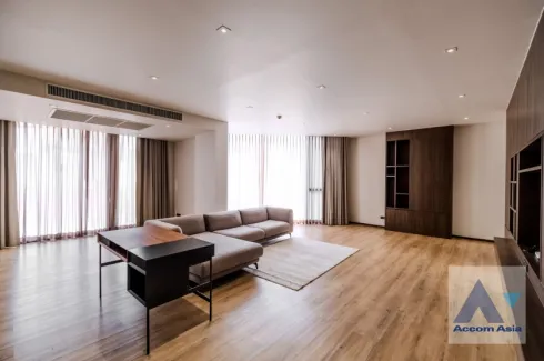 4 Bedroom Apartment for rent in Khlong Tan Nuea, Bangkok