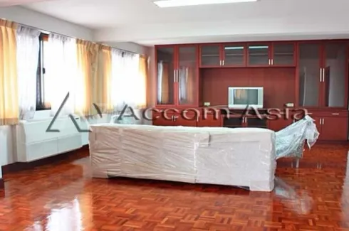 3 Bedroom Apartment for rent in Khlong Toei Nuea, Bangkok near MRT Sukhumvit