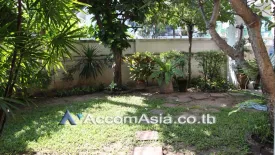 2 Bedroom House for rent in Khlong Tan Nuea, Bangkok