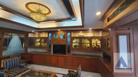 3 Bedroom Condo for sale in Asoke Tower, Khlong Toei Nuea, Bangkok near MRT Phetchaburi