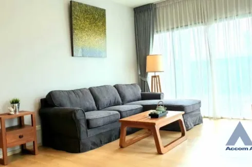 2 Bedroom Condo for sale in Noble Reveal, Phra Khanong Nuea, Bangkok near BTS Thong Lo