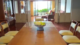 3 Bedroom Condo for sale in Oriental Towers, Khlong Tan Nuea, Bangkok near BTS Thong Lo