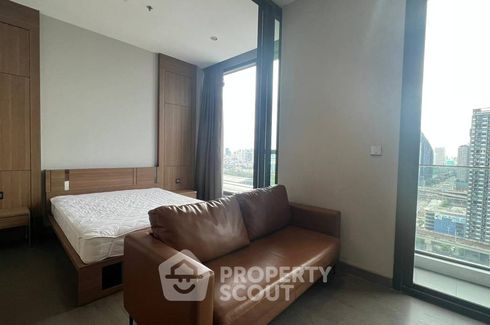1 Bedroom Condo for rent in The Esse at Singha Complex, Bang Kapi, Bangkok near MRT Phetchaburi
