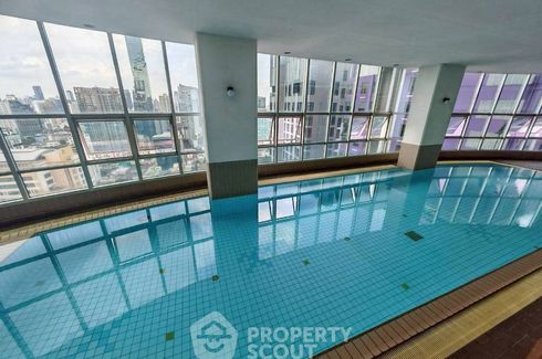 2 Bedroom Condo for rent in Sathorn House, Silom, Bangkok near BTS Surasak