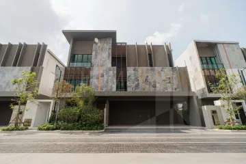 4 Bedroom House for sale in 