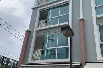 3 Bedroom Townhouse for sale in Chong Nonsi, Bangkok