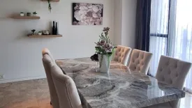 3 Bedroom Condo for sale in The Met, Thung Maha Mek, Bangkok near BTS Chong Nonsi