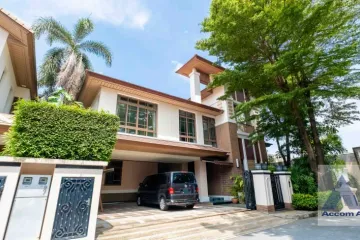 4 Bedroom House for rent in Phra Khanong Nuea, Bangkok