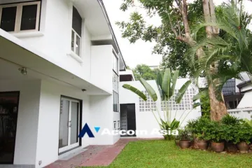 3 Bedroom House for rent in Phra Khanong Nuea, Bangkok