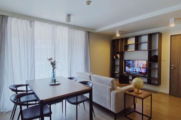 2 Bedroom Condo for rent in Maestro 02 Ruamrudee, Lumpini, Bangkok near BTS Ploen Chit