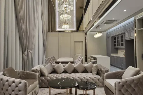 4 Bedroom House for rent in Hua Mak, Bangkok