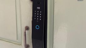 3 Bedroom Townhouse for rent in Si Phraya, Bangkok near BTS Surasak