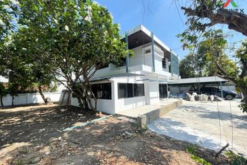 6 Bedroom House for rent in Din Daeng, Bangkok near MRT Ratchadaphisek