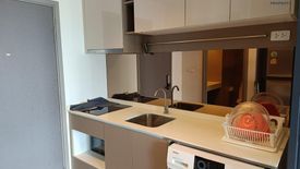 1 Bedroom Condo for rent in Ideo Sathorn - Wongwian Yai, Khlong Ton Sai, Bangkok near BTS Wongwian Yai