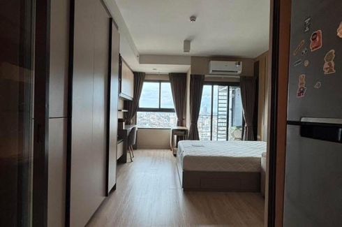 1 Bedroom Condo for rent in Ideo Sathorn - Wongwian Yai, Khlong Ton Sai, Bangkok near BTS Wongwian Yai
