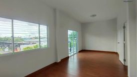 3 Bedroom Townhouse for sale in Lio NOV Wongwaen-Pinklao, Bang Mae Nang, Nonthaburi