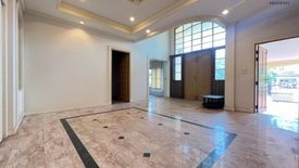 4 Bedroom House for sale in Baan Ladawan Srinakarin, Samrong Nuea, Samut Prakan near MRT Si Bearing