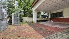 3 Bedroom House for sale in Taling Chan, Bangkok