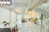 3 Bedroom Townhouse for sale in Tha Raeng, Bangkok
