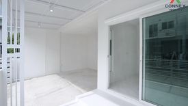 3 Bedroom Townhouse for sale in Bang Mae Nang, Nonthaburi