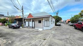 3 Bedroom Townhouse for sale in Phraek Sa Mai, Samut Prakan